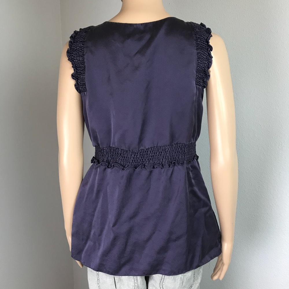 BCBGMAXAZRIA Top. Women’s Size Medium - Picture 2 of 4